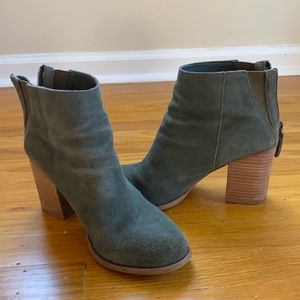 Hunter Green Booties